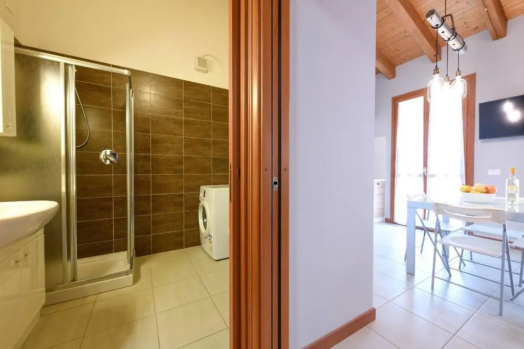 Apartment Baglio Degli Ulivi 시르미오네 펜션