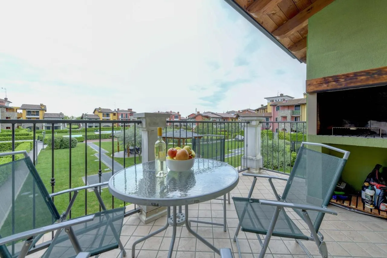 Apartment Baglio Degli Ulivi 시르미오네 이탈리아