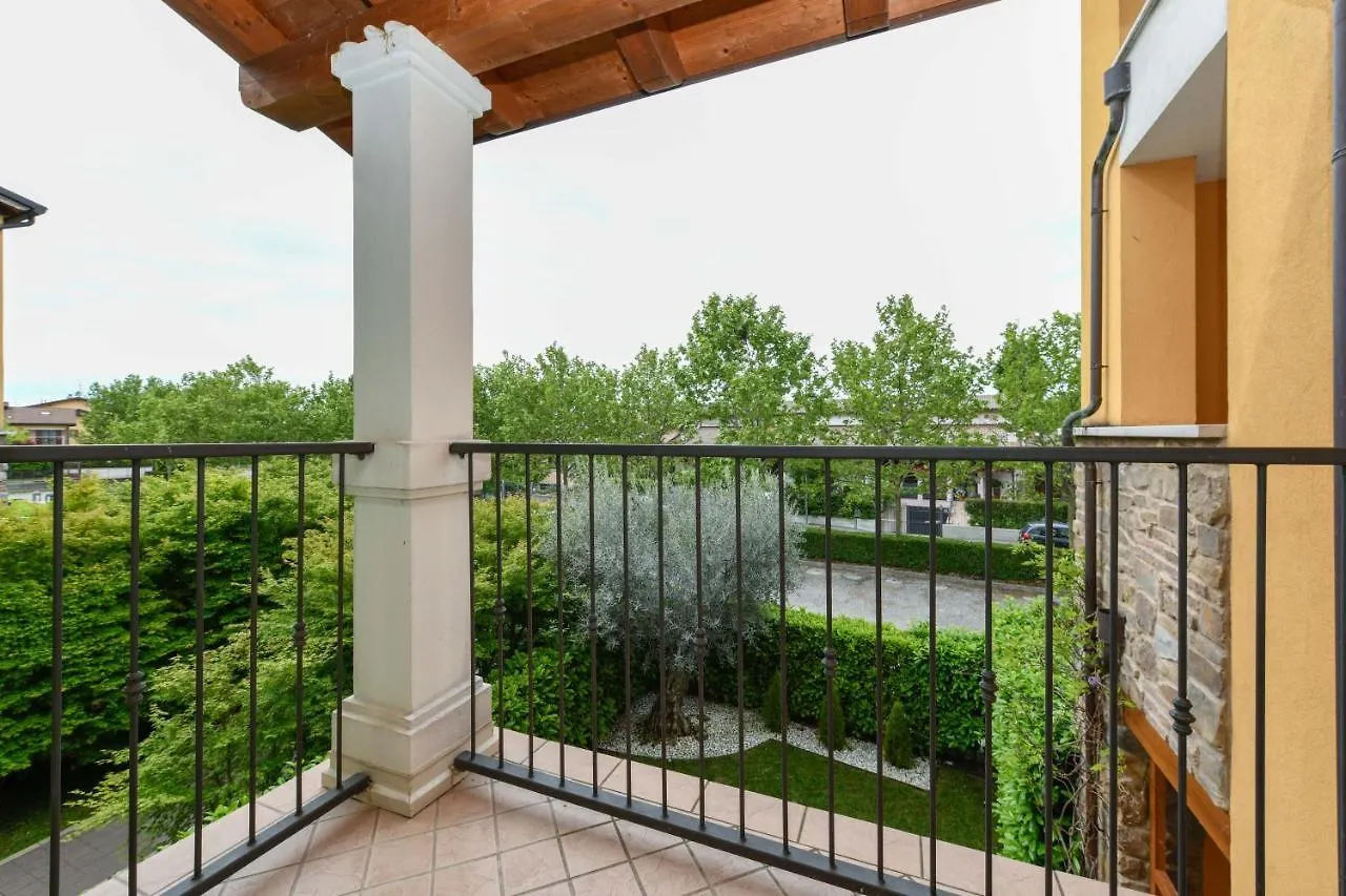 Apartment Baglio Degli Ulivi 시르미오네